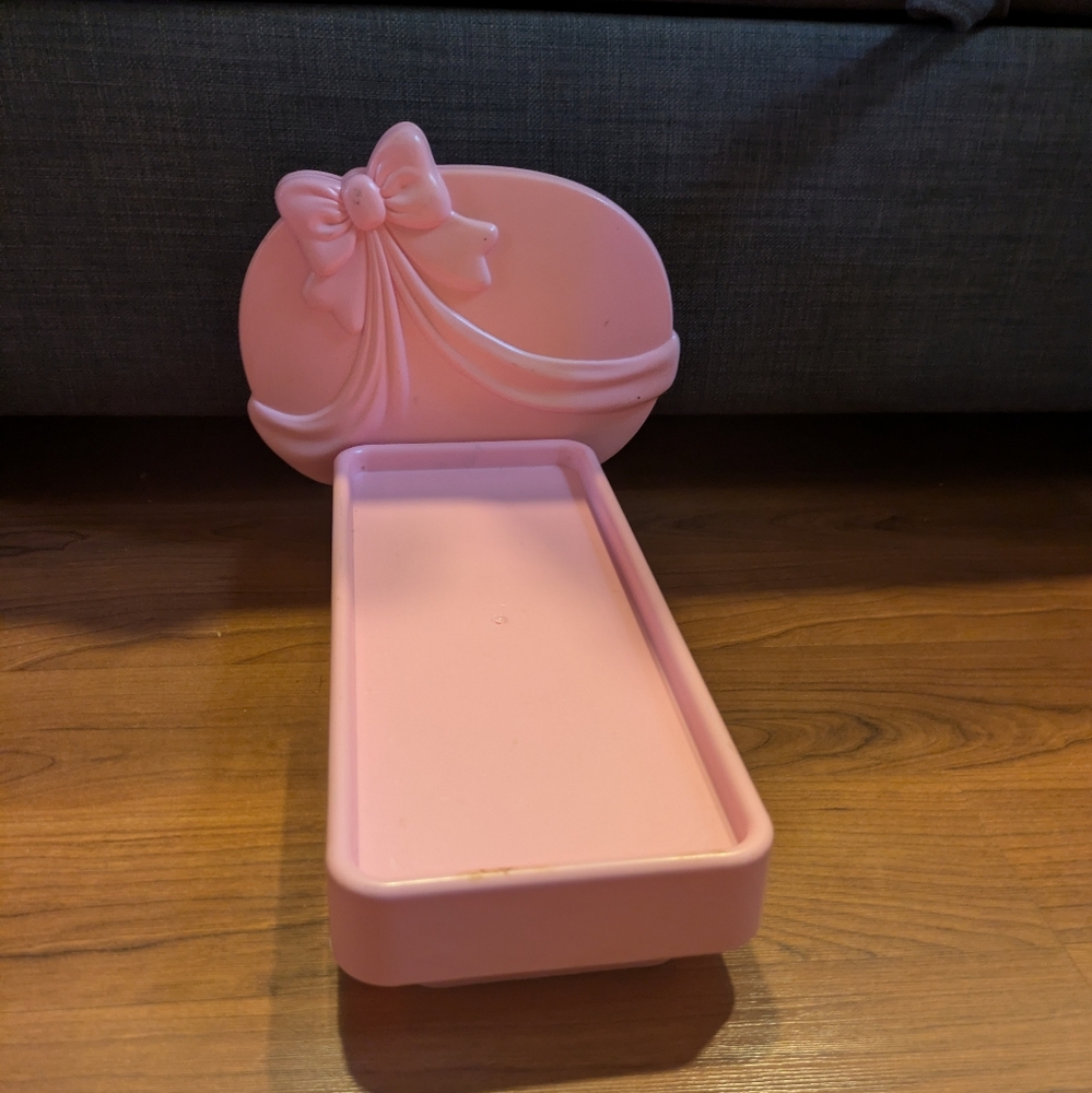 Vintage Barbie Sweet ROSES BED